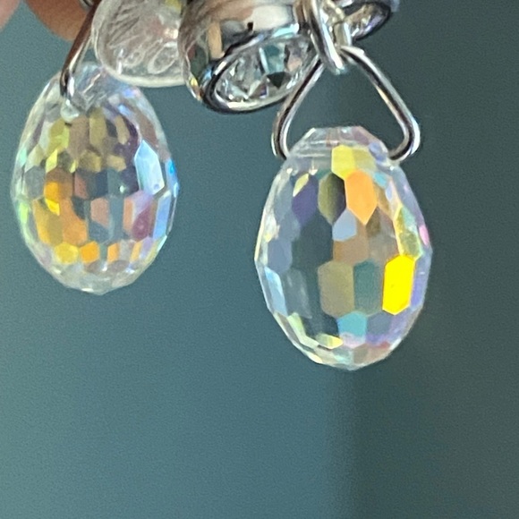 Swarovski Aurora Borealis style earrings - Picture 13 of 16